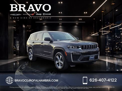 New 2026 Jeep Grand Cherokee L Limited AWD/4WD image 1