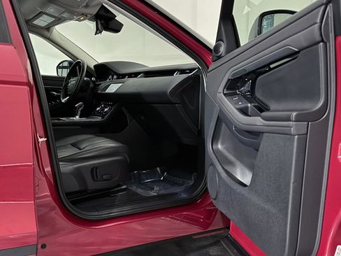 Used 2020 Land Rover Range Rover Evoque S AWD/4WD image 23