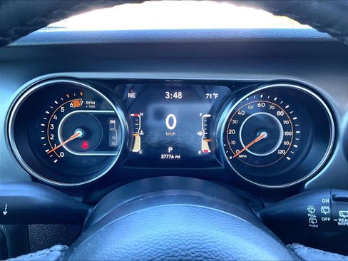 Used 2023 Jeep Wrangler Willys image 25