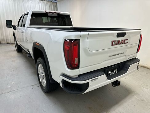 Used 2023 GMC Sierra 3500 Denali w/ Denali Ultimate Package image 3