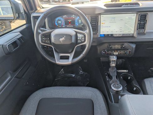 Certified 2025 Ford Bronco Big Bend image 14