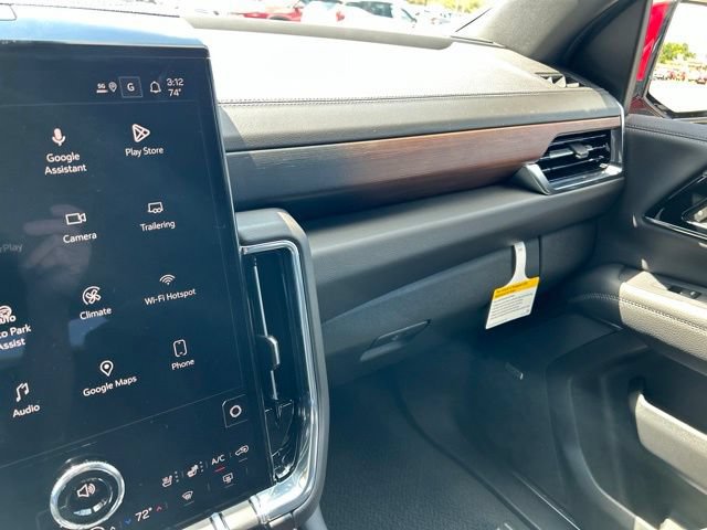 New 2026 GMC Yukon Denali w/ Advanced Technology Package AWD/4WD image 4
