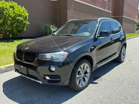 Used 2017 BMW X3 xDrive28i AWD/4WD image 3