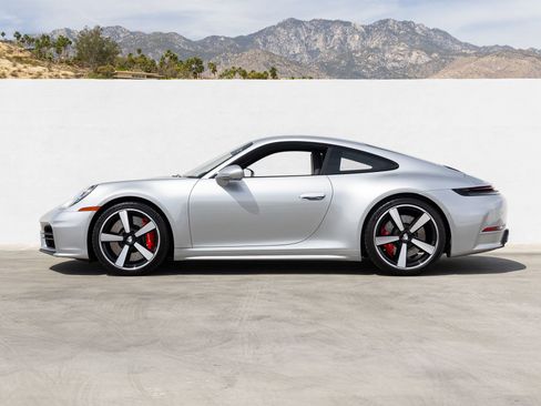 Certified 2025 Porsche 911 Carrera S RWD image 2