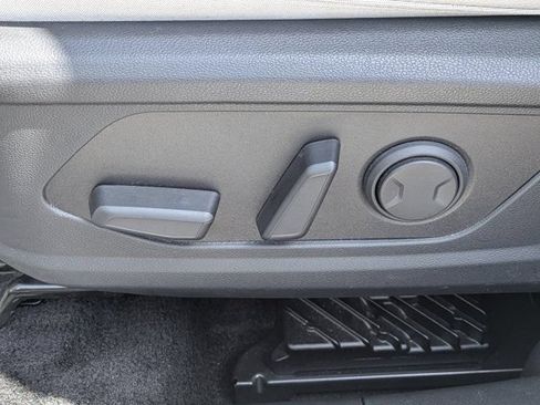 Used 2022 Hyundai Tucson Limited AWD/4WD image 19