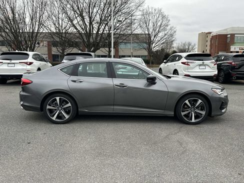 Certified 2025 Acura TLX w/ Technology Package image 2