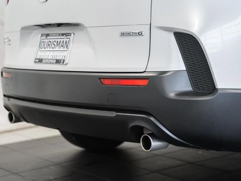 Used 2025 MAZDA CX-50 AWD 2.5 S w/ Premium Package image 11