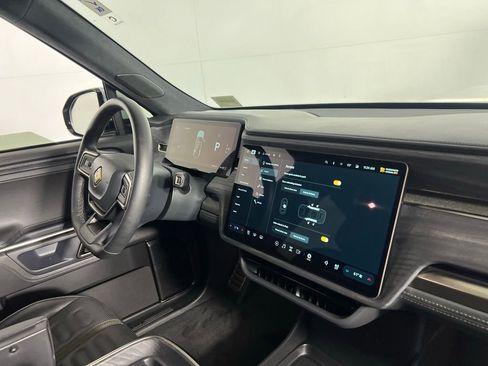 Used 2024 Rivian R1S Adventure image 33