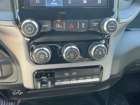 New 2025 RAM 3500 Tradesman image 25