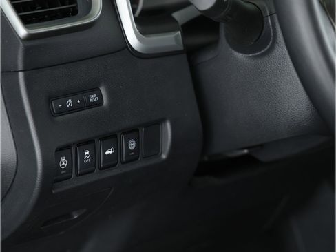 Used 2023 Nissan Murano SL w/ SL Moonroof Package image 22