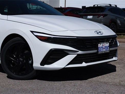 Certified 2026 Hyundai Elantra Sport image 2