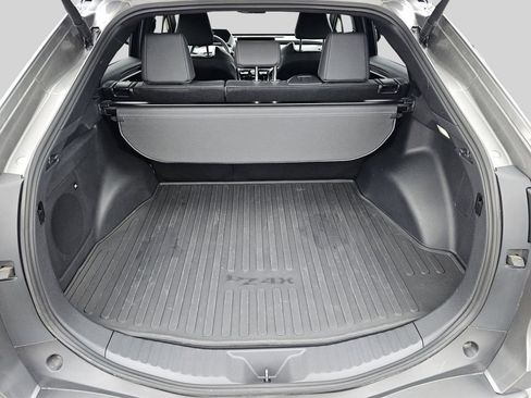 Used 2023 Toyota bZ4X Limited image 25