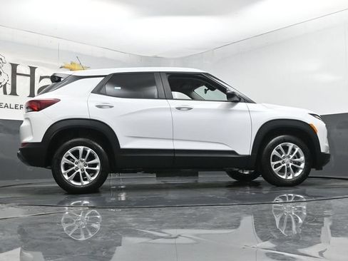 New 2026 Chevrolet TrailBlazer LS w/ LS Convenience Package AWD/4WD image 31