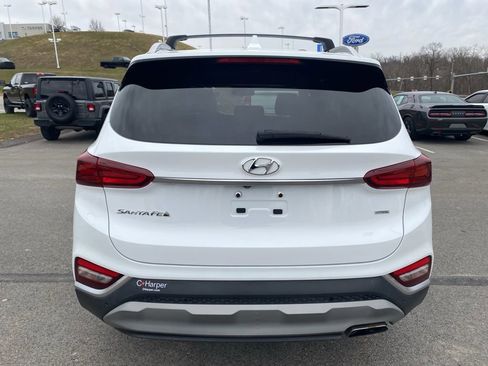 Used 2020 Hyundai Santa Fe SEL w/ Convenience Package image 4