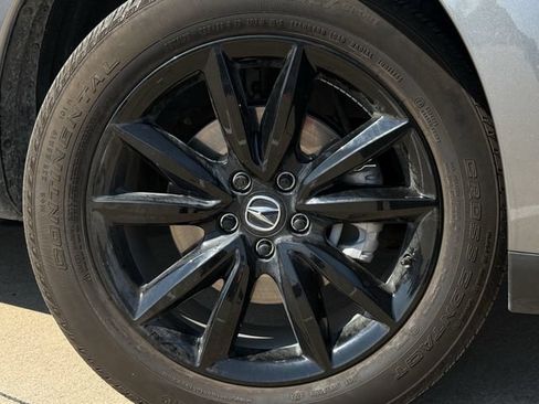 Used 2025 Acura RDX SH-AWD image 9