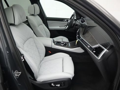 New 2026 BMW X5 sDrive40i w/ Climate Comfort Package image 21