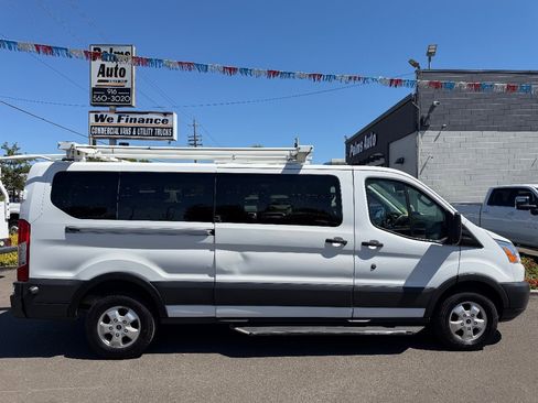 Used 2018 Ford Transit 350 XLT RWD image 8