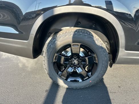 New 2026 Honda Ridgeline Black Edition image 9
