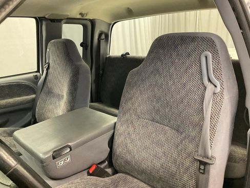 Used 2001 Dodge Ram 1500 Truck 4x4 Quad Cab image 21
