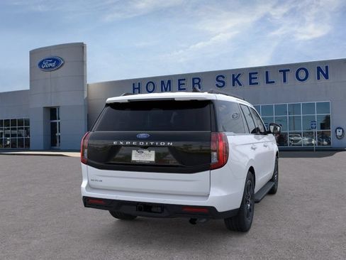 New 2026 Ford Expedition Active AWD/4WD image 8