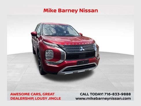 Used 2024 Mitsubishi Outlander 4WD Plug-In Hybrid image 1