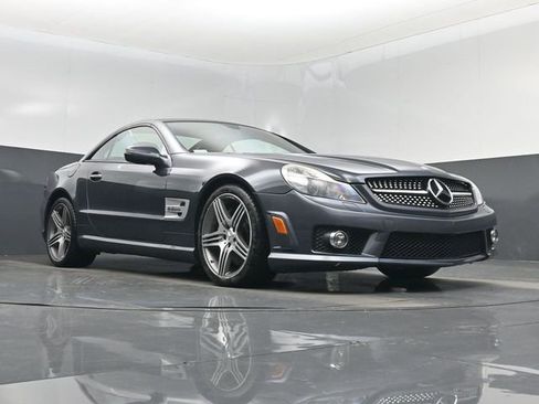 Used 2009 Mercedes-Benz SL 63 AMG image 32