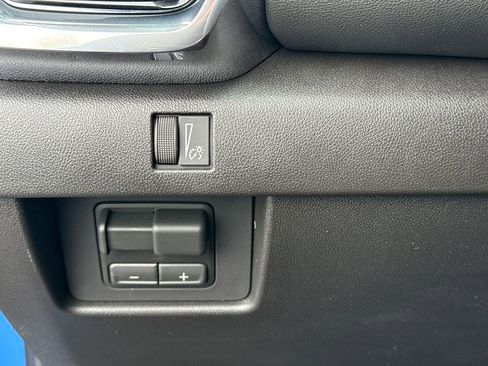 New 2026 GMC Canyon Elevation AWD/4WD image 18