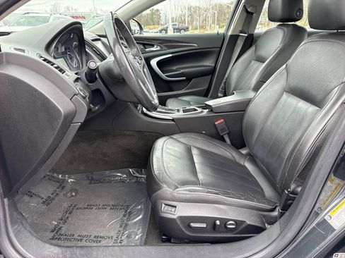 Used 2016 Buick Regal Premium w/ Driver Confidence Package #1 FWD image 30