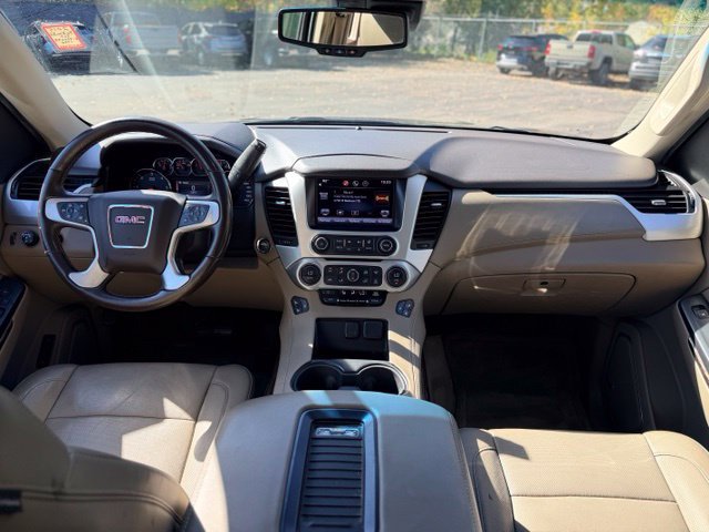 Used 2015 GMC Yukon XL SLT w/ Open Road Package AWD/4WD image 24