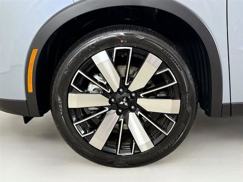 New 2026 Mitsubishi Outlander SE FWD image 28