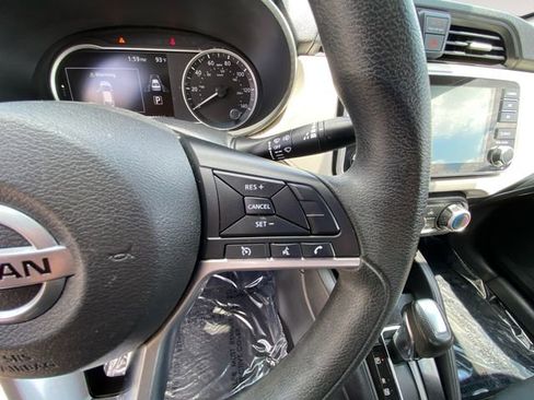 Used 2021 Nissan Versa SV image 20