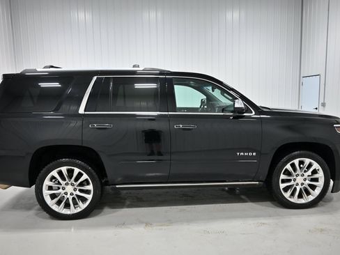 Used 2019 Chevrolet Tahoe Premier w/ Premier Plus Edition AWD/4WD image 46