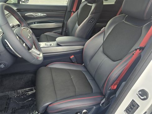 Used 2025 Genesis GV70 2.5T Sport Prestige w/ Sport Prestige Package image 21