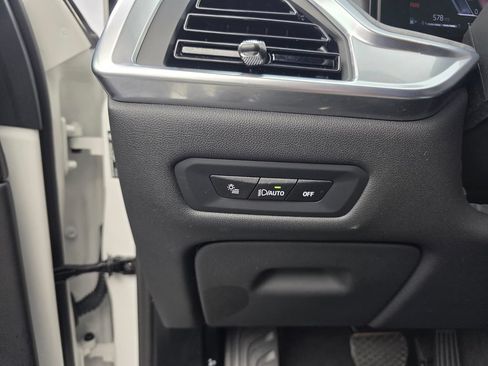 Certified 2026 BMW X5 sDrive40i w/ Premium Package RWD image 24