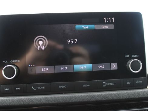 Used 2023 Honda Civic Sport image 15