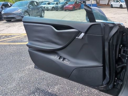 Used 2018 Tesla Model S 75D AWD/4WD image 18