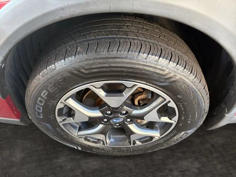 Used 2019 Subaru Crosstrek 2.0i Premium AWD/4WD image 35