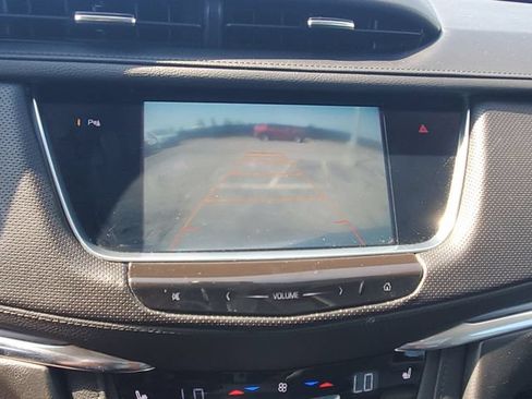 Certified 2017 Cadillac XT5 Luxury AWD/4WD image 14