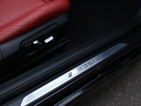 Used 2016 BMW M235i Convertible image 32