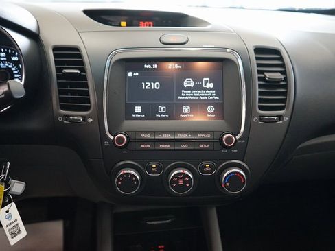 Used 2018 Kia Forte LX w/ LX Popular Package image 7