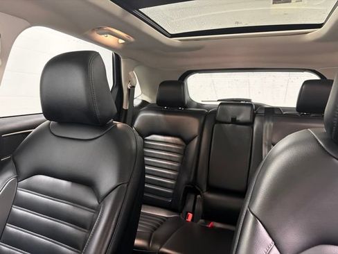 Used 2024 Ford Edge SEL w/ Convenience Package AWD/4WD image 14