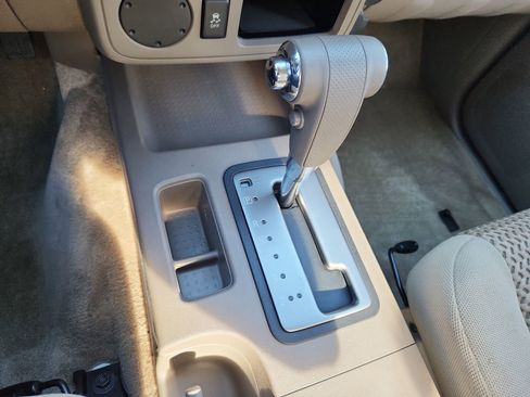 Used 2017 Nissan Frontier SV image 23