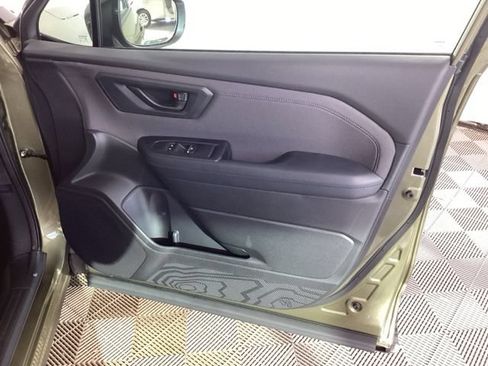 Certified 2026 Subaru Forester Premium AWD/4WD image 21