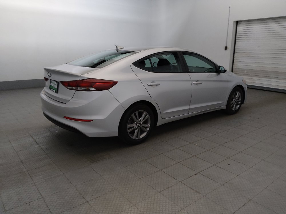 Used 2018 Hyundai Elantra SEL FWD image 10