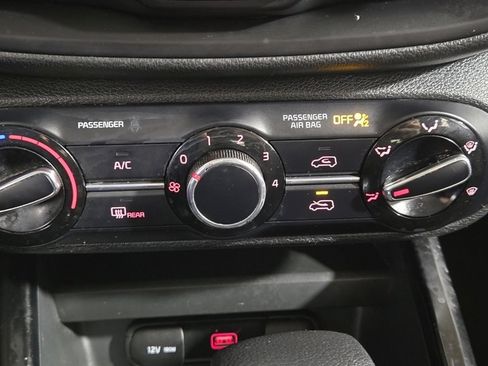 Used 2021 Kia Soul S image 14