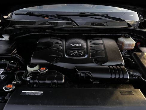 Used 2016 INFINITI QX80 4WD w/ Signature Edition Package image 34