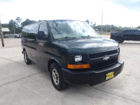 Used 2007 Chevrolet Express 1500 image 4