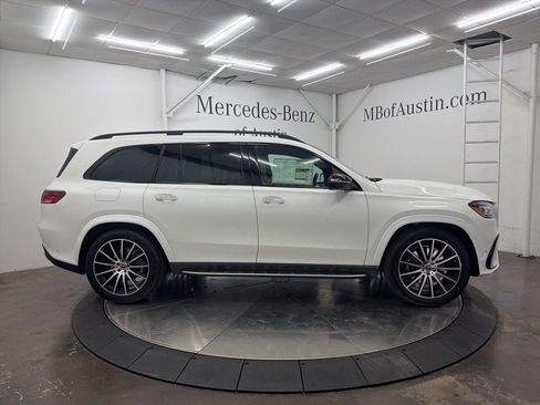 New 2026 Mercedes-Benz GLS 580 GLS 580 image 8