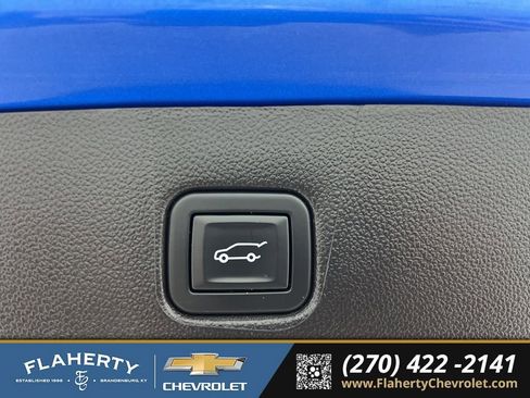 Used 2024 Chevrolet Blazer LT w/ Midnight/Sport Edition FWD image 20