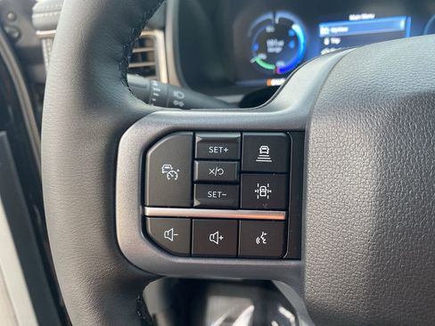 New 2025 Ford F150 Lightning Flash image 30